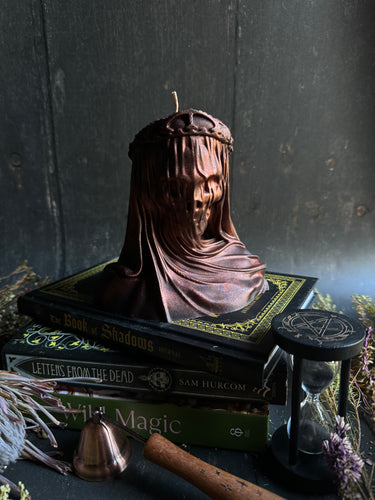 What Lies Beneath Pilar Candle